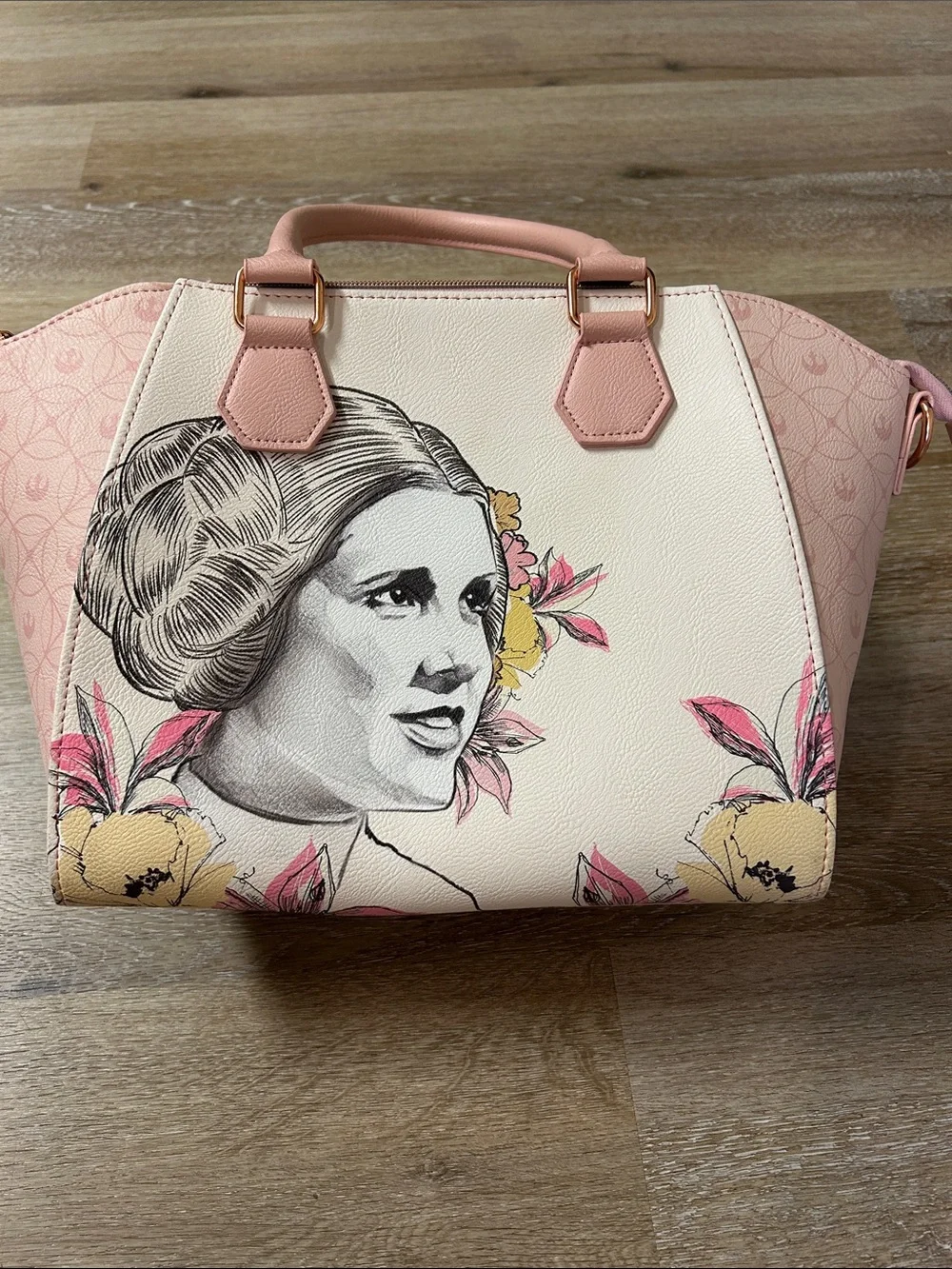 Loungefly Pink Princess Leia Purse - Picture 2 of 10